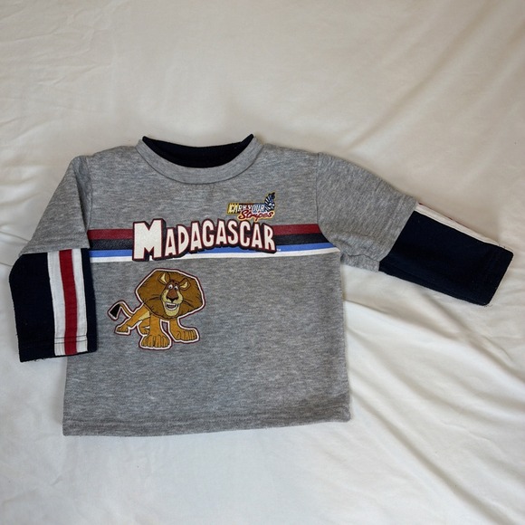 Madagascar Other - Vintage Madagascar Toddler Shirt Size 18 Months 2005 Dreamworks Rare